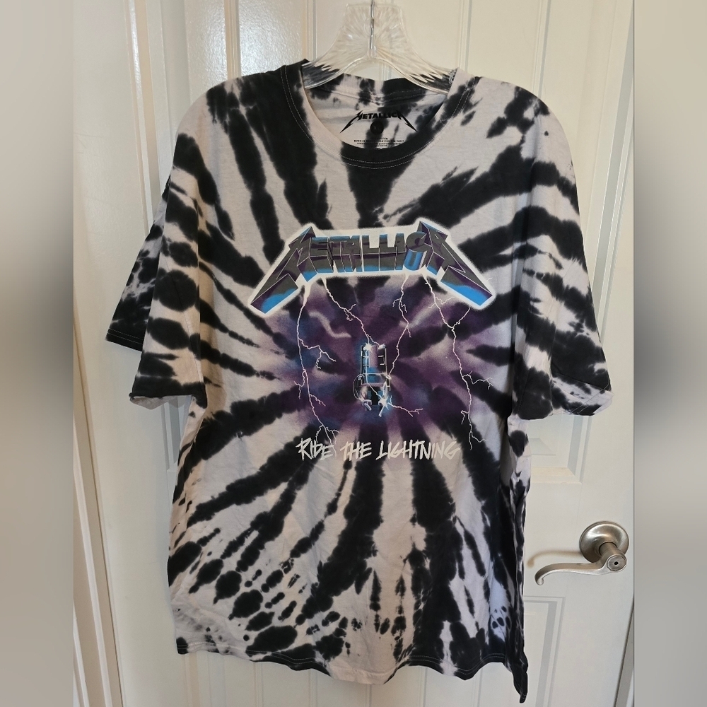 Metallica Tie-Dye T-Shirt NWOT - Picture 2 of 4